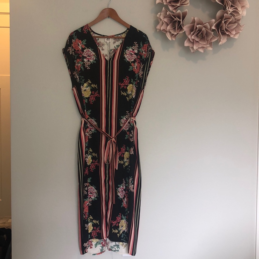 DRA Los Angeles Camilla Floral Dress, Large